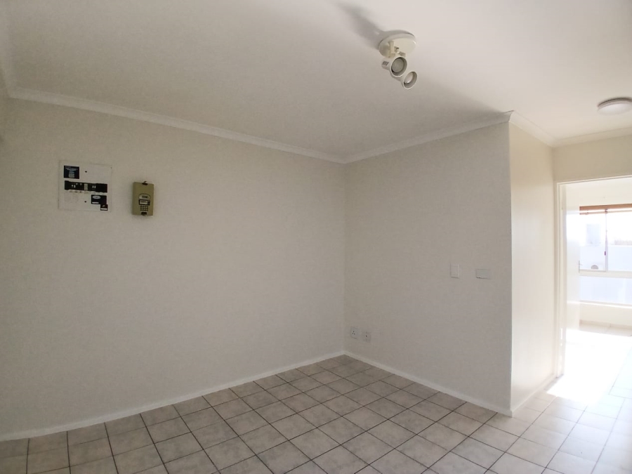 1 Bedroom Property for Sale in Protea Heights Western Cape